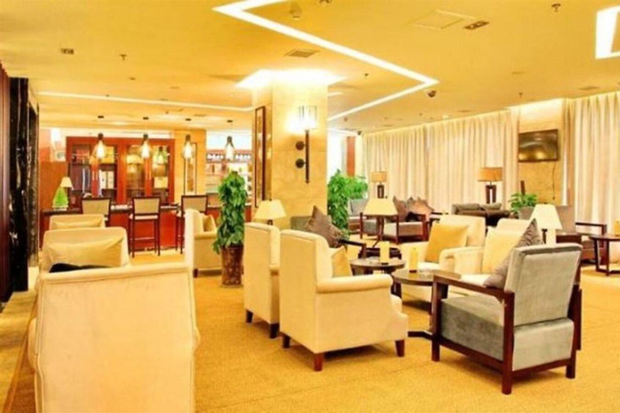 Langzhong Grand Hotel Shahepu Exterior photo