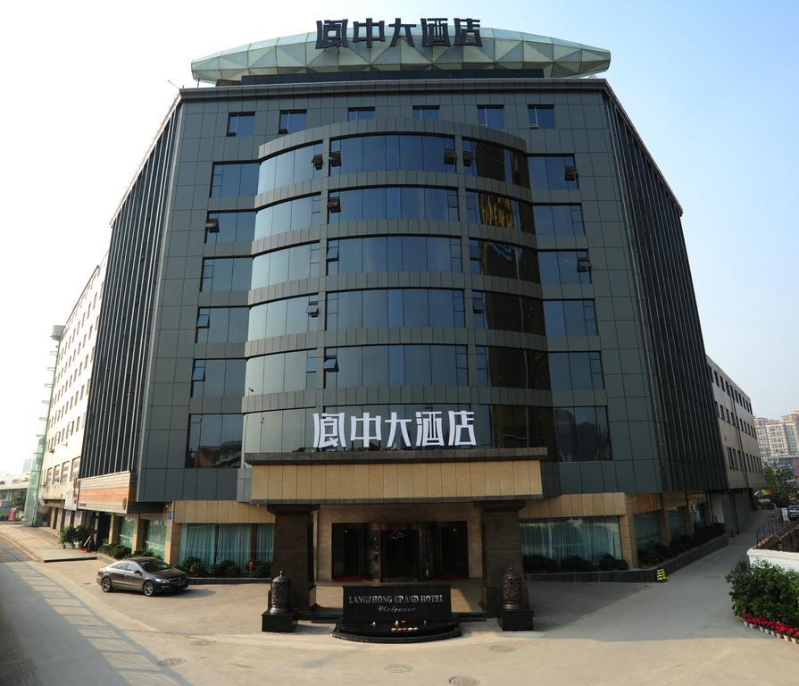 Langzhong Grand Hotel Shahepu Exterior photo