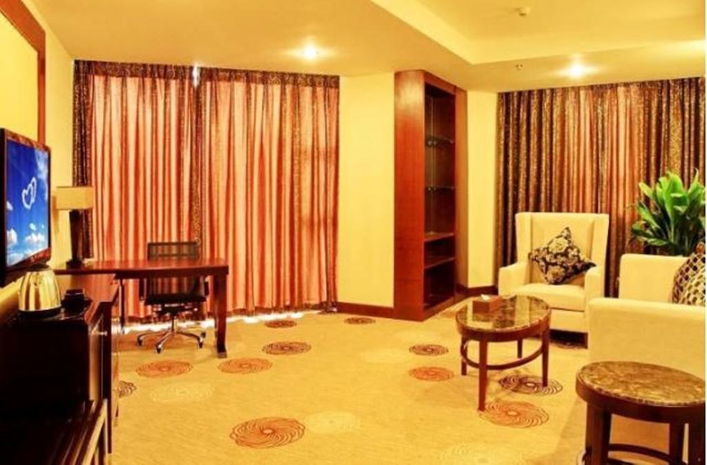 Langzhong Grand Hotel Shahepu Exterior photo