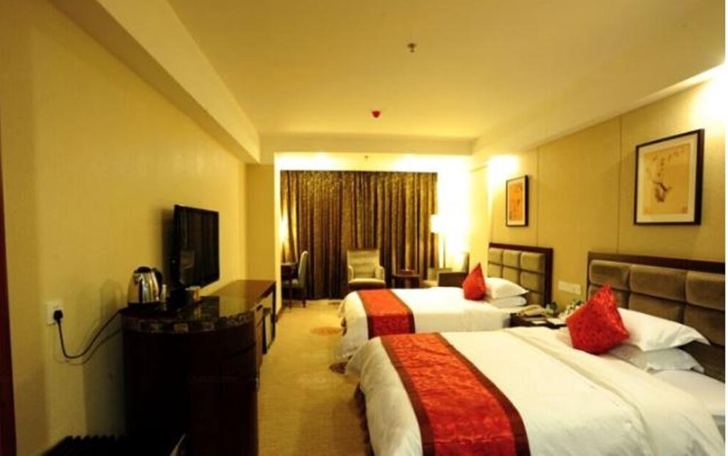 Langzhong Grand Hotel Shahepu Exterior photo