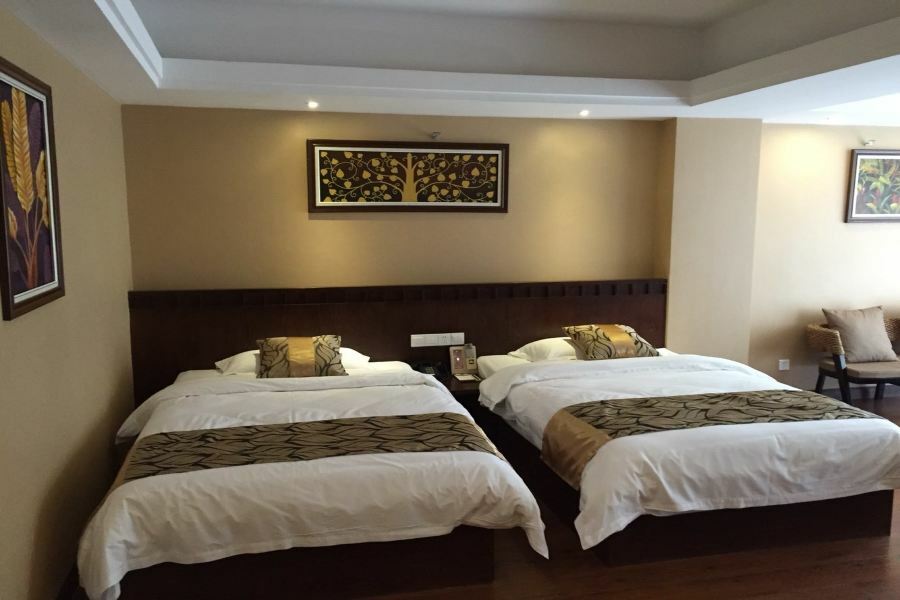 Langzhong Grand Hotel Shahepu Exterior photo